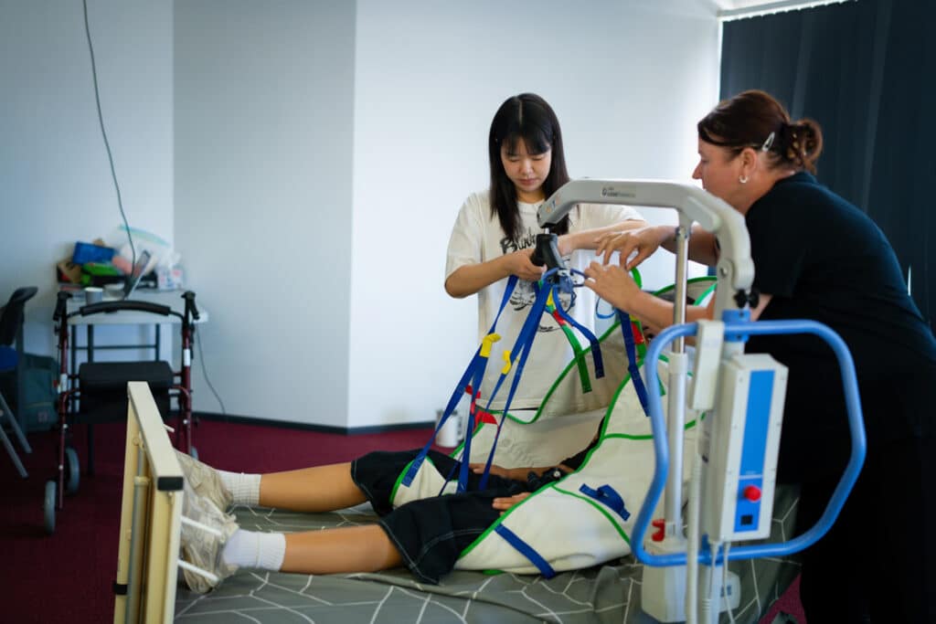 HLTWHS005 Conduct Manual Tasks Safely